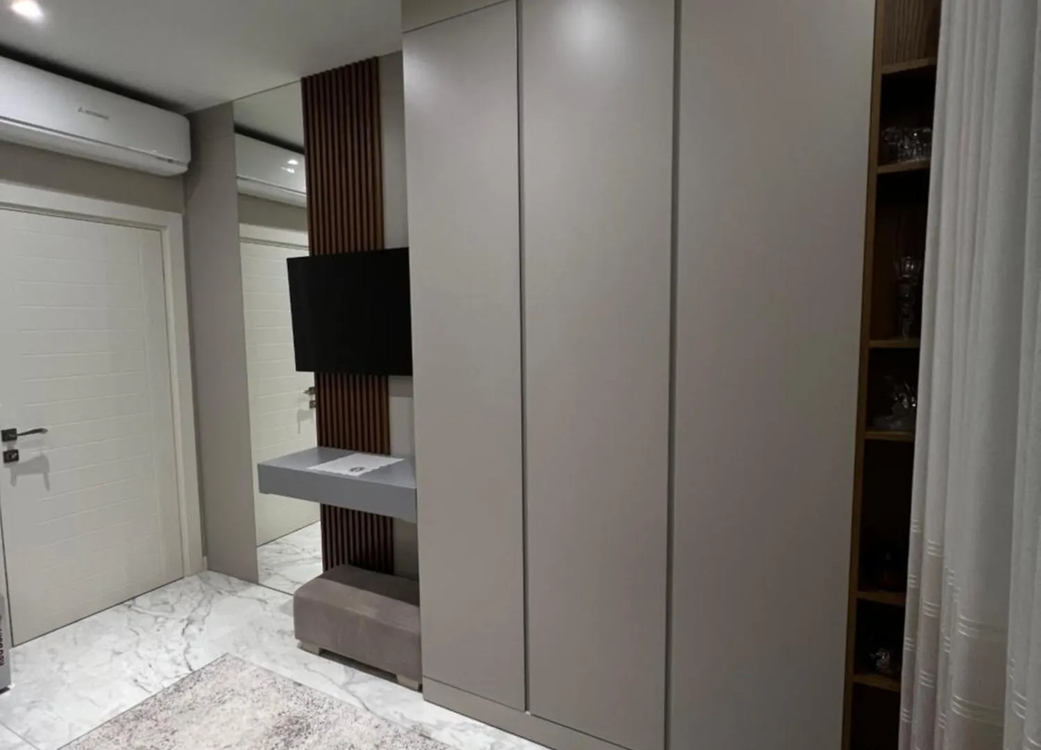 Ferienwohnung Realm Tirana